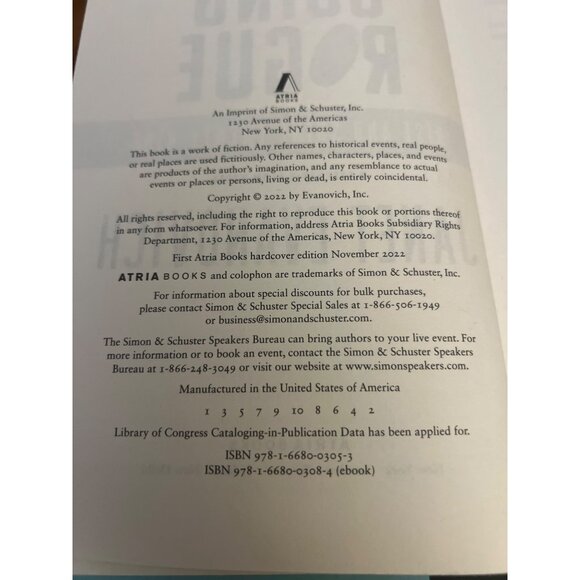 Janet Evanovich Going Rogue Hardcover Book Stephanie Plum Novel 1st Ed DJ - Picture 3 of 4